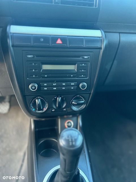 Volkswagen Fox - 10