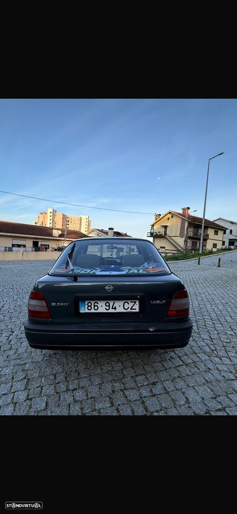 Nissan Sunny Hatchback 1.4 SLX - 4