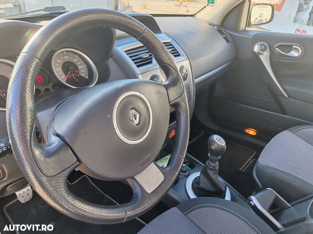 Renault Megane 2.0 dCi GT - 19
