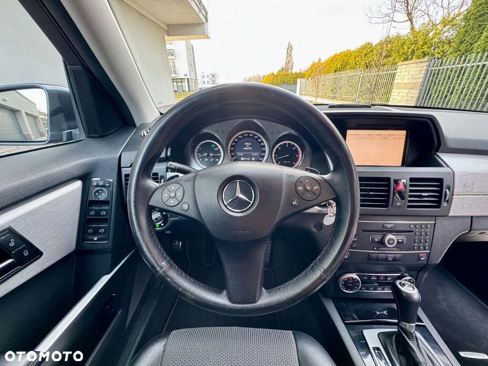 Mercedes-Benz GLK 350 CDI DPF 4Matic 7G-TRONIC - 24