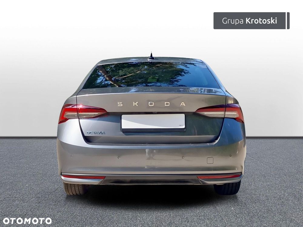 Skoda Octavia 2.0 TDI Selection DSG - 8