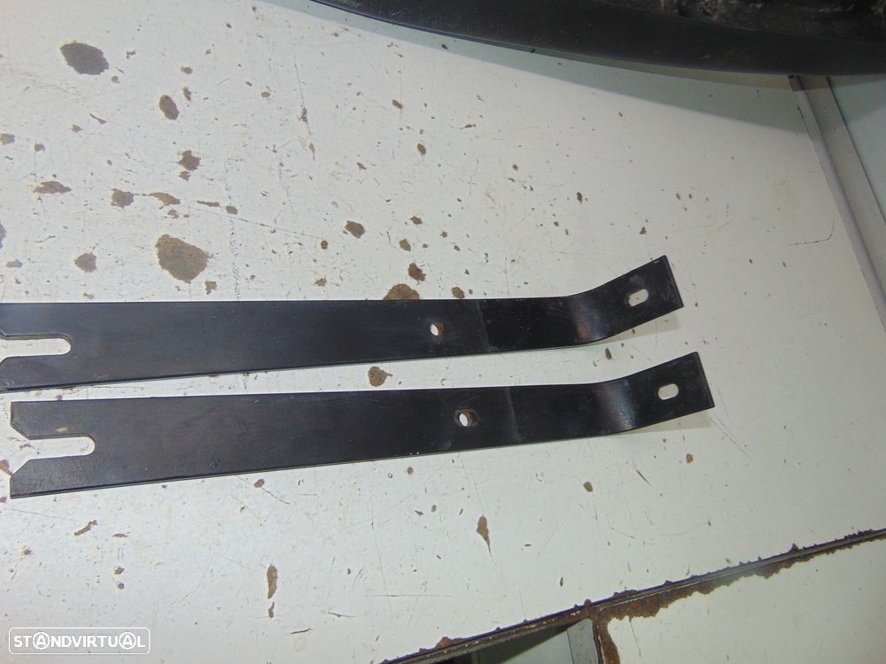 Peugeot 305 para-choques - 8