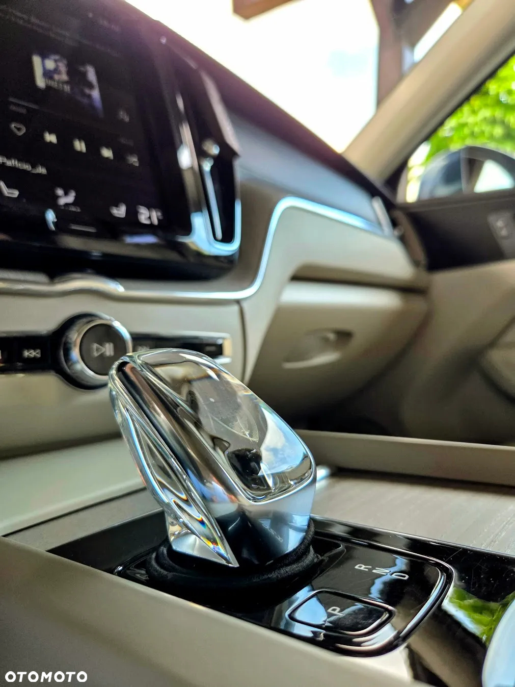 Volvo XC 60 B4 D AWD Inscription - 12