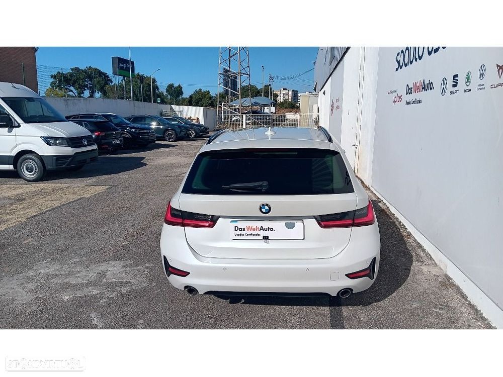 BMW 318 d Touring Auto - 7