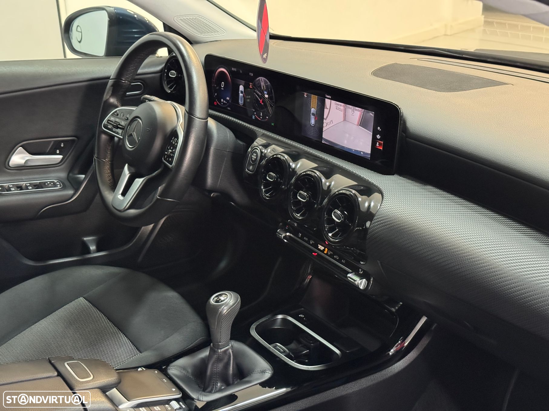 Mercedes-Benz A 180 d Business Solutions - 37