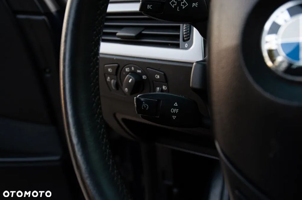 BMW Seria 5 - 23