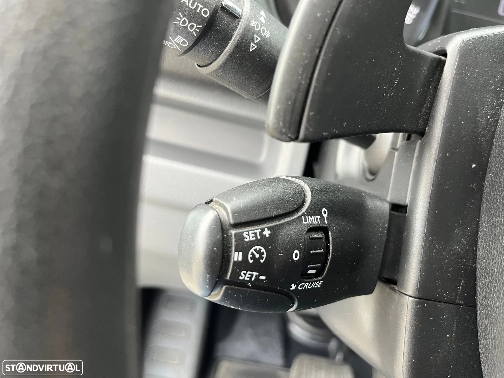 Opel VIVARO LONGA  NOVO MODELO CAIXA AUTOMÁTICA - 17