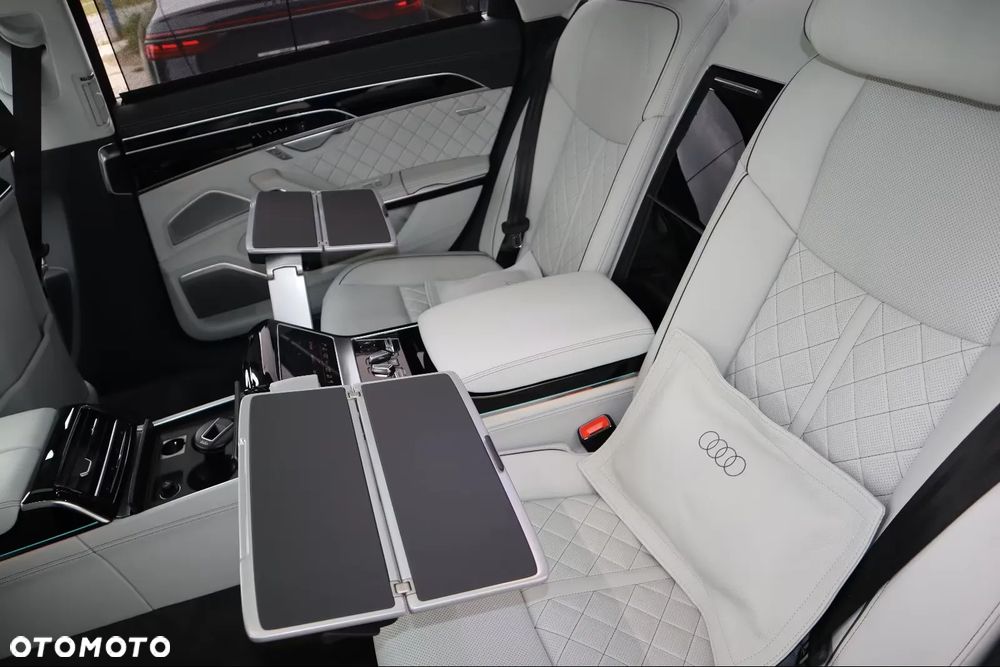 Audi A8 L 60 TFSI e Quattro Tiptronic - 11