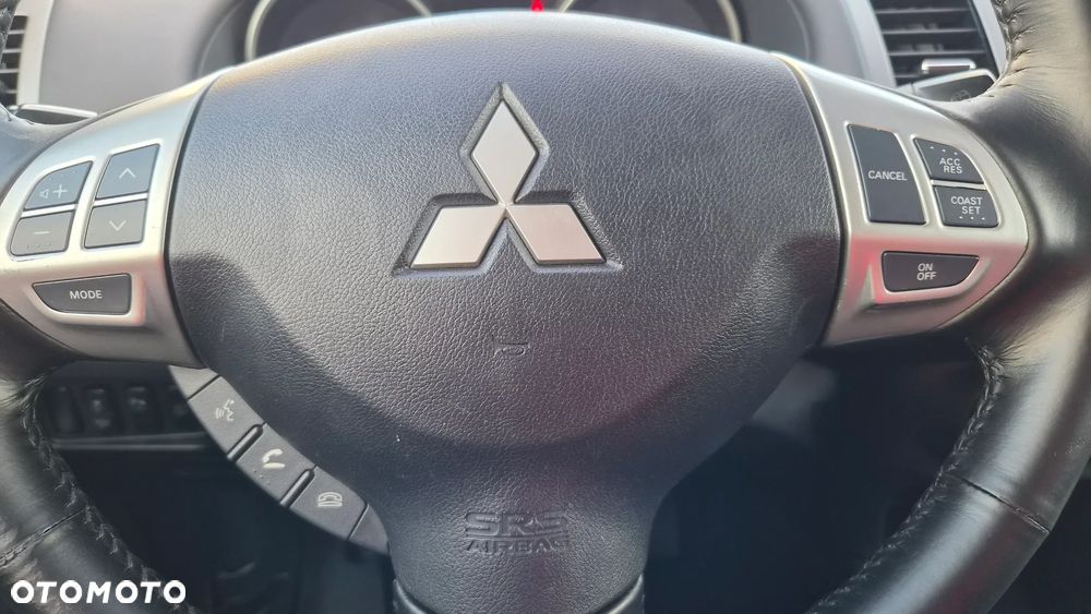 Mitsubishi Outlander 2.2 DI-D ClearTec 2WD Edition - 17