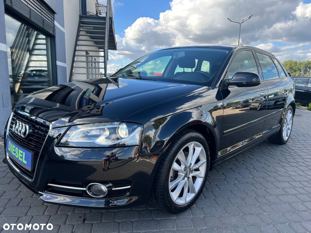 Audi A3 Sportback - 1
