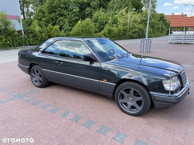 Mercedes-Benz Klasa E - 18