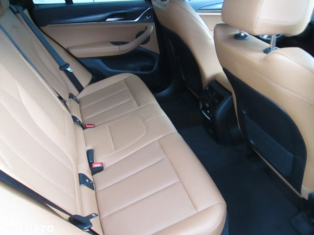 BMW X3 xDrive20d M Sport Edition - 20