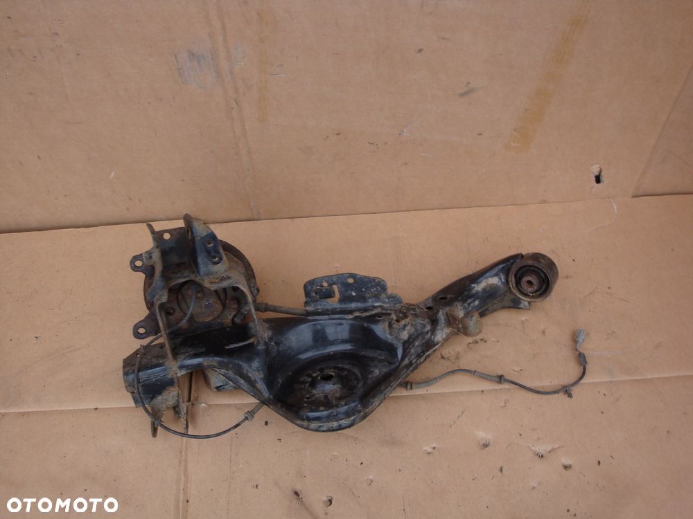 NISSAN QASHQAI J10 07-13 WAHACZ LEWY TYLNY - 3