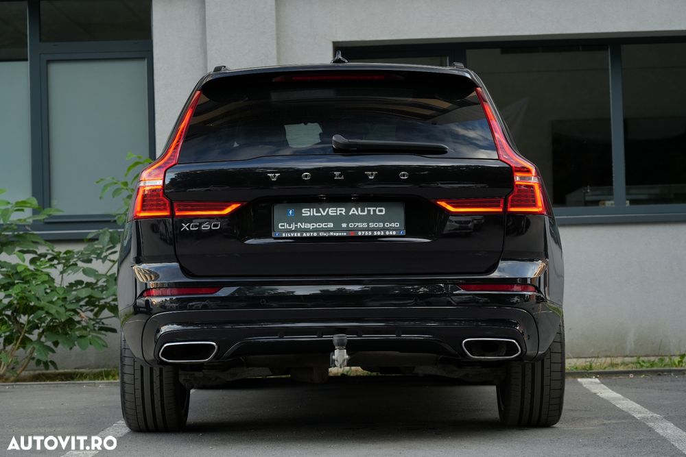 Volvo XC 60 D5 AWD Geartronic RDesign - 35