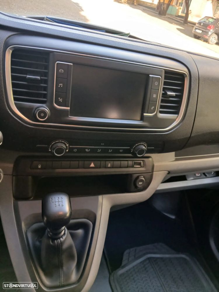 Citroën Jumpy 2.0 BlueHDi XL Semi-Vidrado - 10