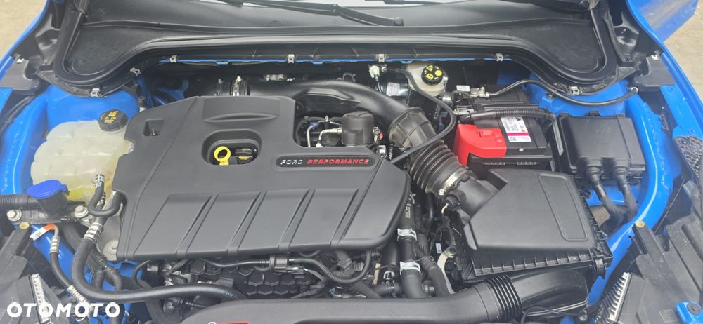 Ford Focus 2.3 EcoBoost ST X Edition - 9