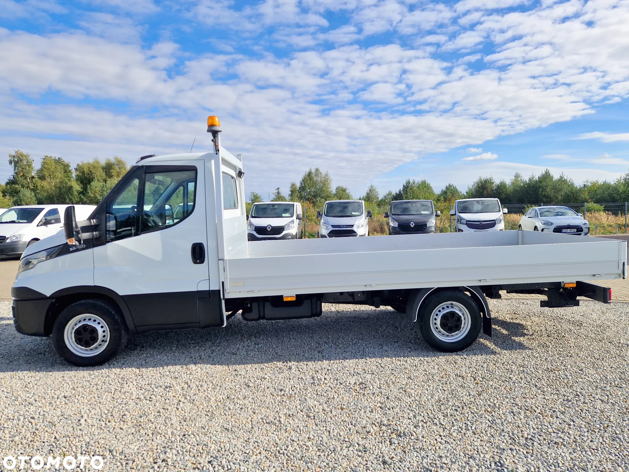 Iveco 35S15 2.3 HPI 150 KONNA SKRZYNIA 4,2M DO 3,5T GWARANCJA KLIMATYZACJA - 2