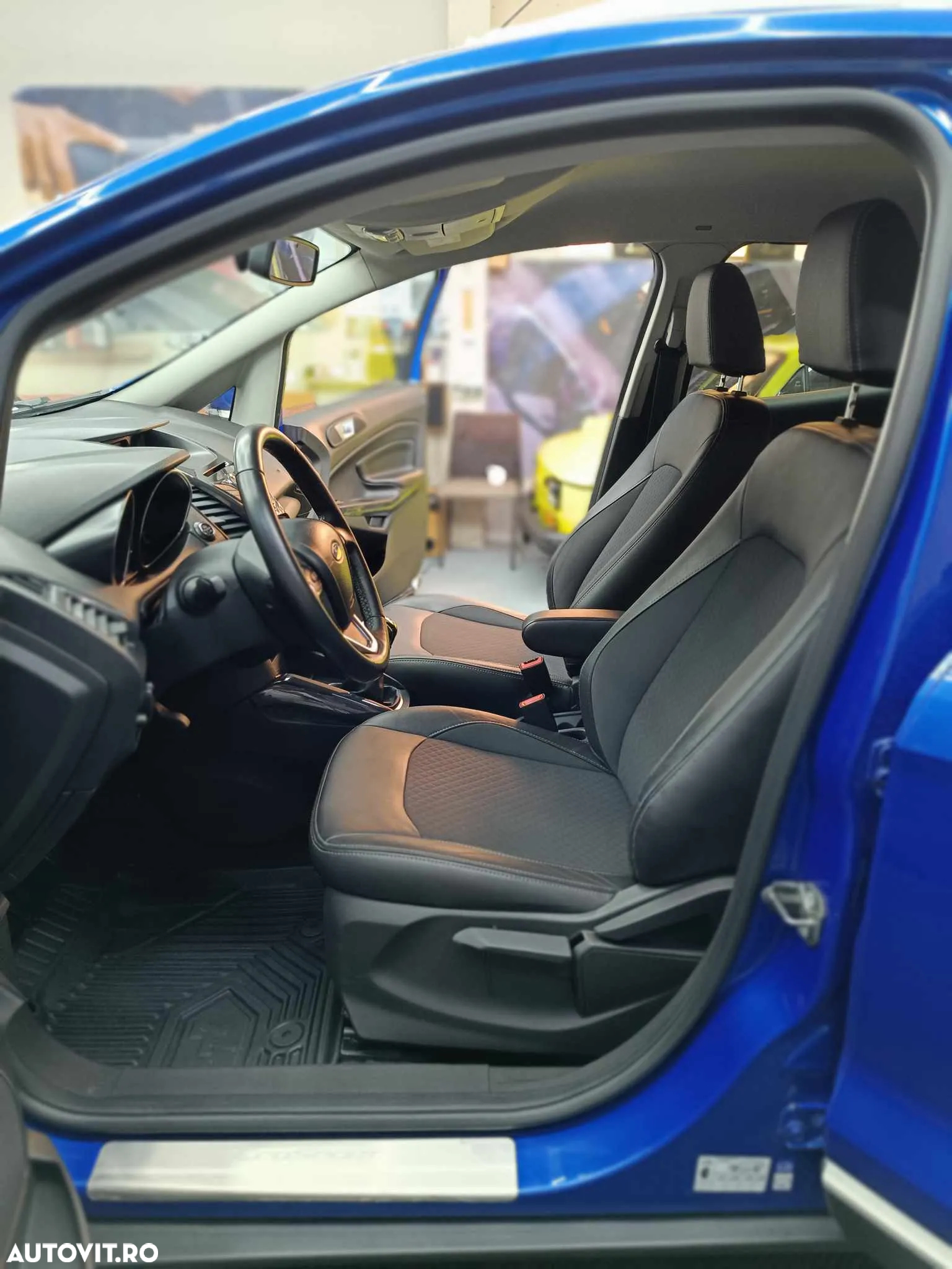 Ford EcoSport 1.0 EcoBoost Titanium - 11