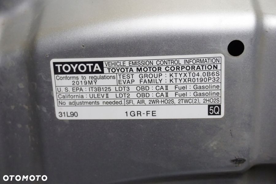 TOYOTA 4RUNNER 2010 2019 - Maska Przód Pokrywa Silnika USA - 4