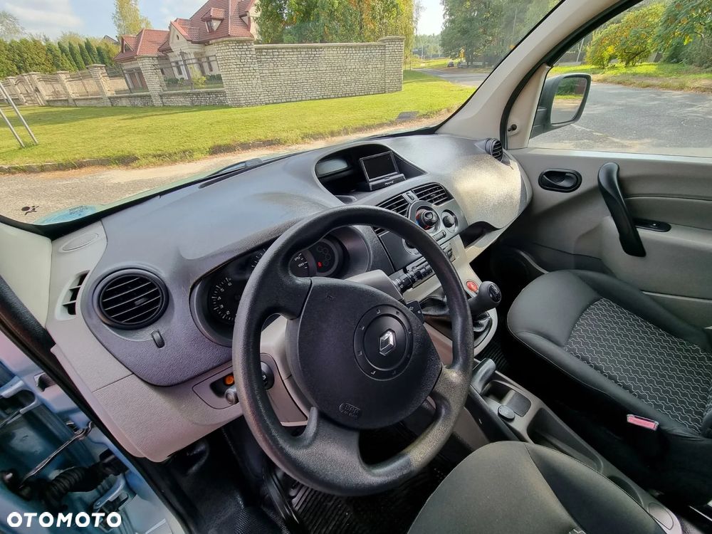 Renault Kangoo 1.6 8V Helios - 27