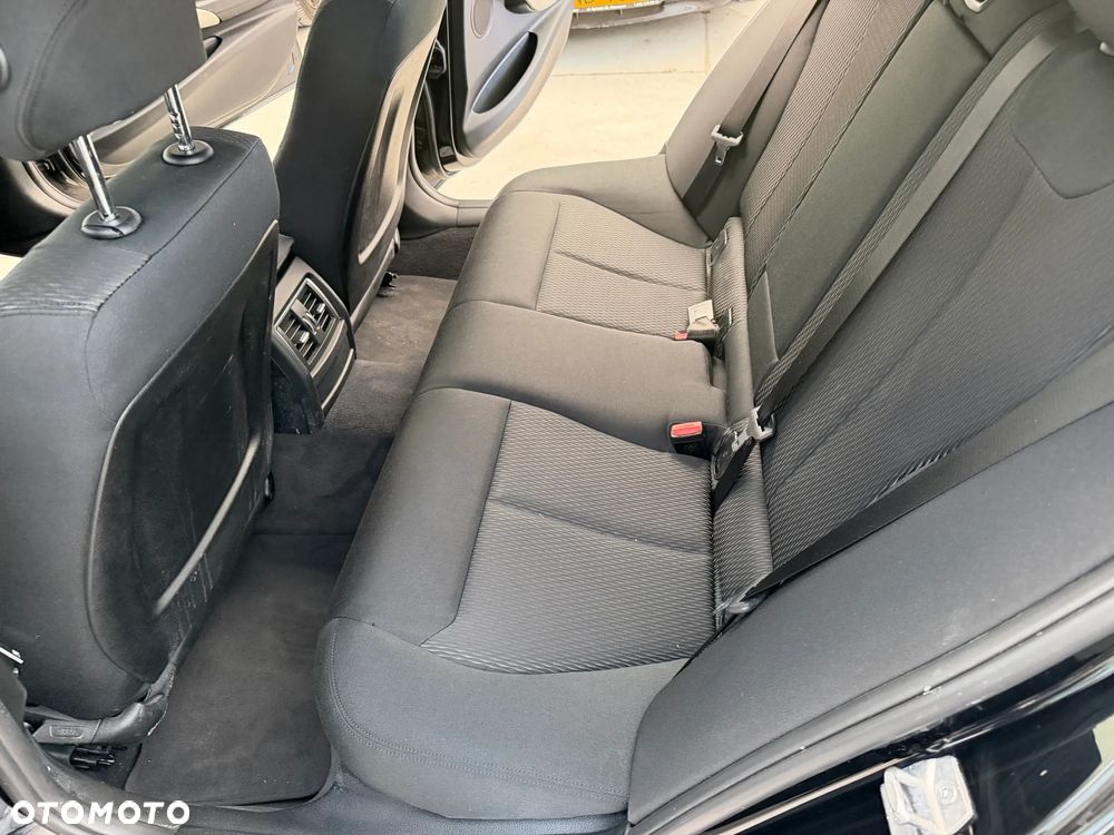 BMW Seria 3 320d xDrive Advantage sport - 9