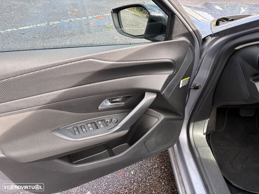 Peugeot 308 SW BlueHDi 130 EAT8 Allure Pack - 11