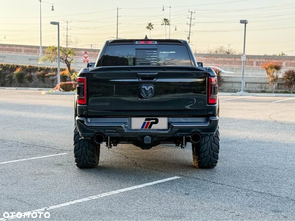 RAM 1500 5.7 Crew Cab Laramie - 4