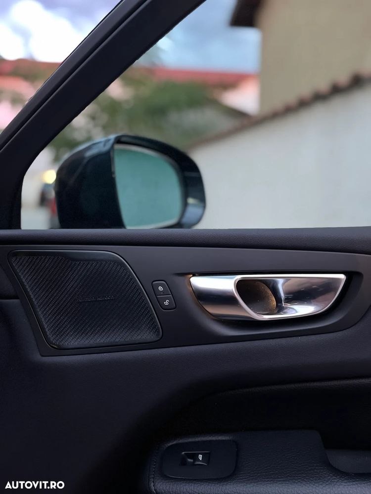 Volvo XC 60 B4 MHEV Inscription - 17