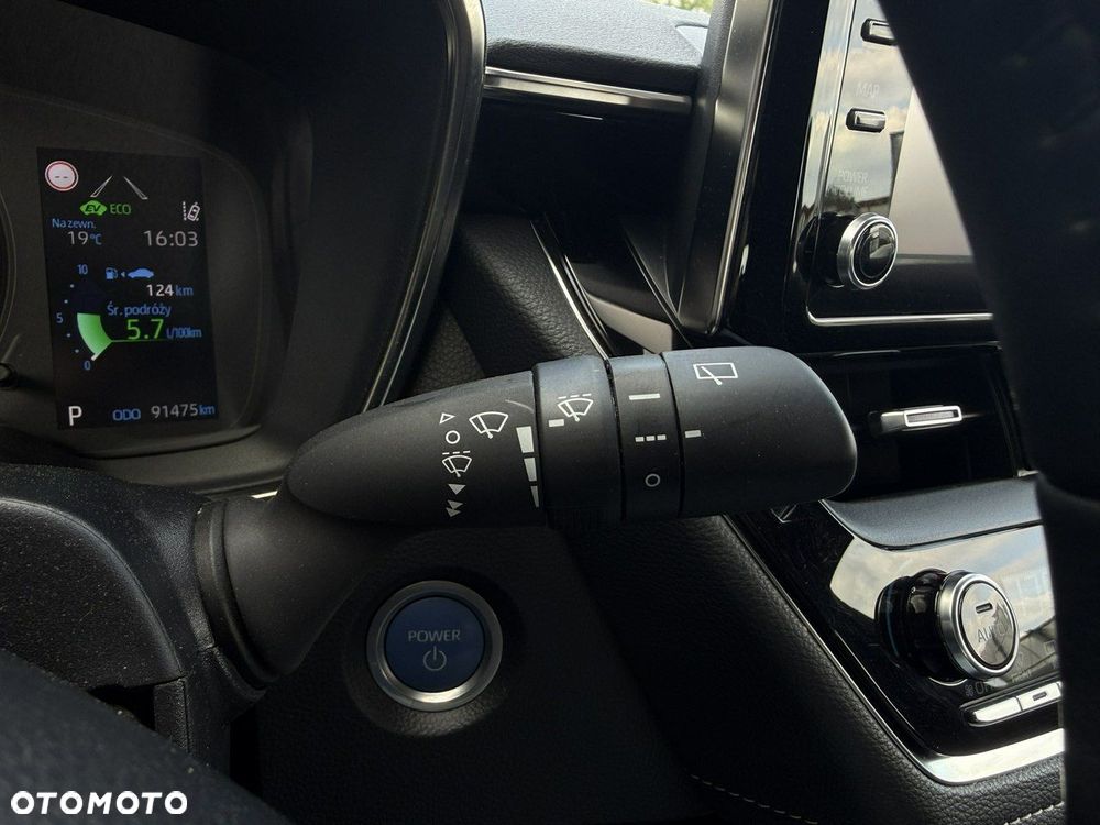 Toyota Corolla 1.8 Hybrid Comfort - 19