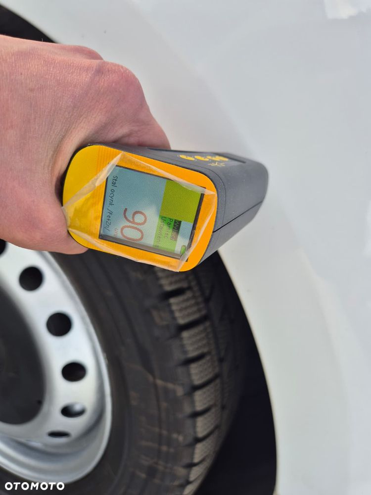 Renault Trafic 115KM / CHŁODNIA IZOTERMA / THERMO KING / PO SERWISACH / GOTOWY DO PRACY / WTYCZKA ZEWNĘTRZNA / 3 MIEJSCA / BEZWYPADKOWY - 34