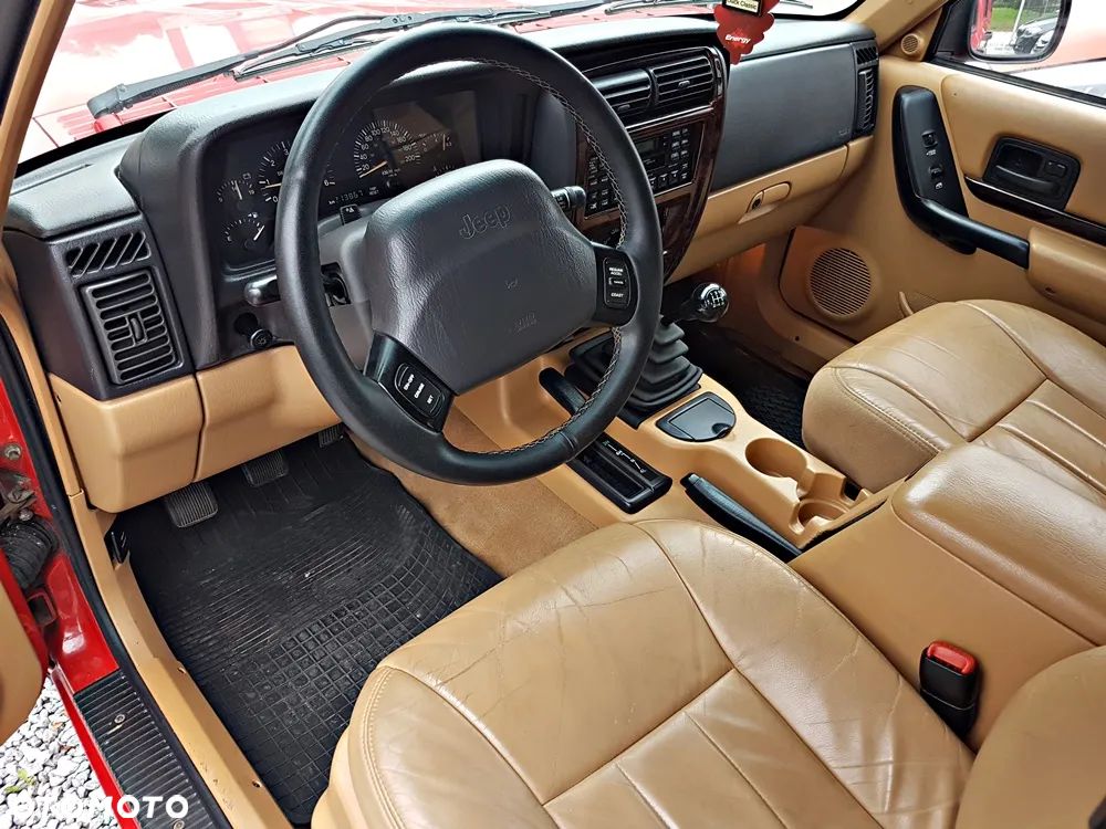 Jeep Cherokee 2.5 TD - 10