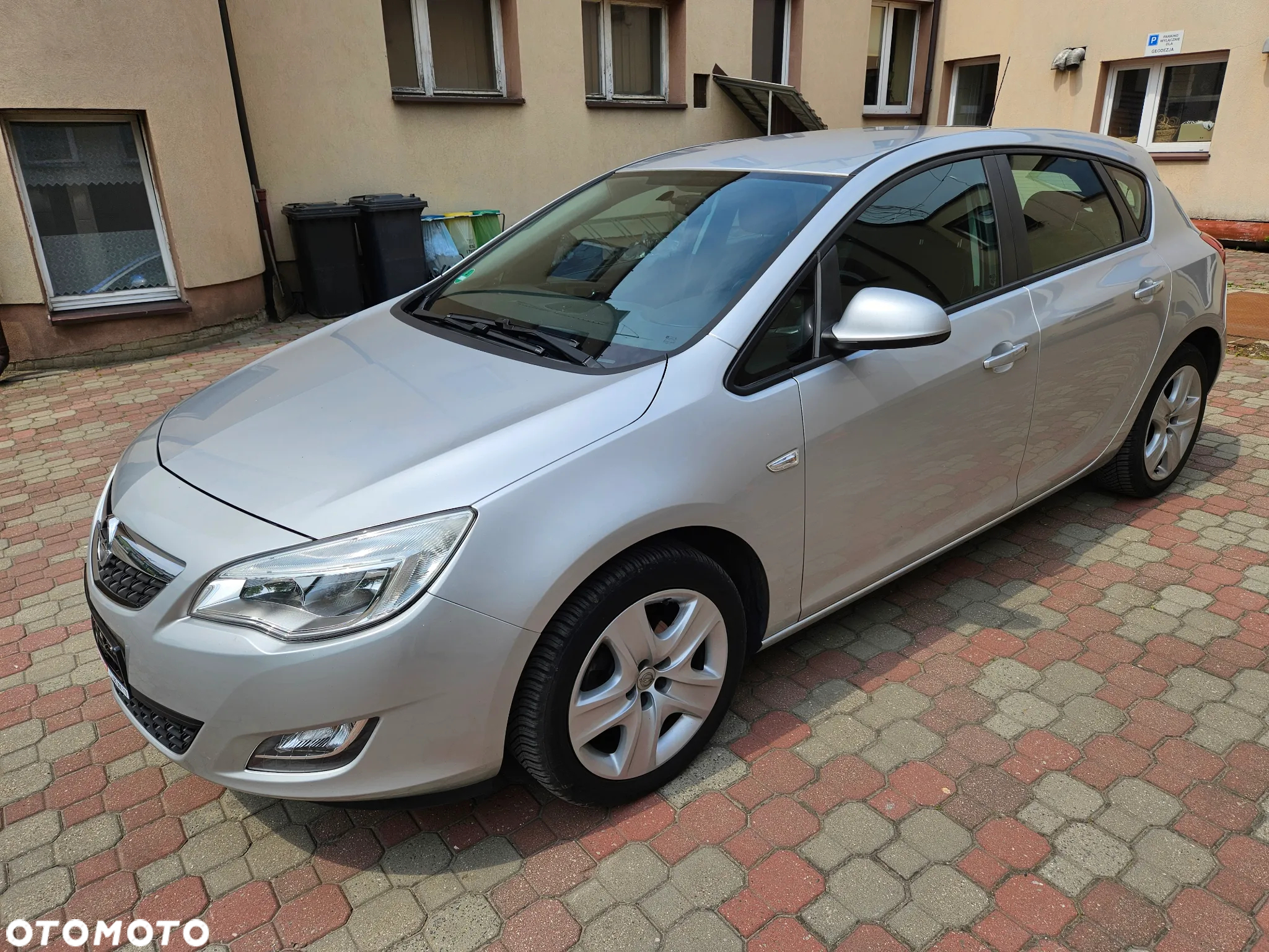 Opel Astra 1.4 Turbo Design Edition - 22