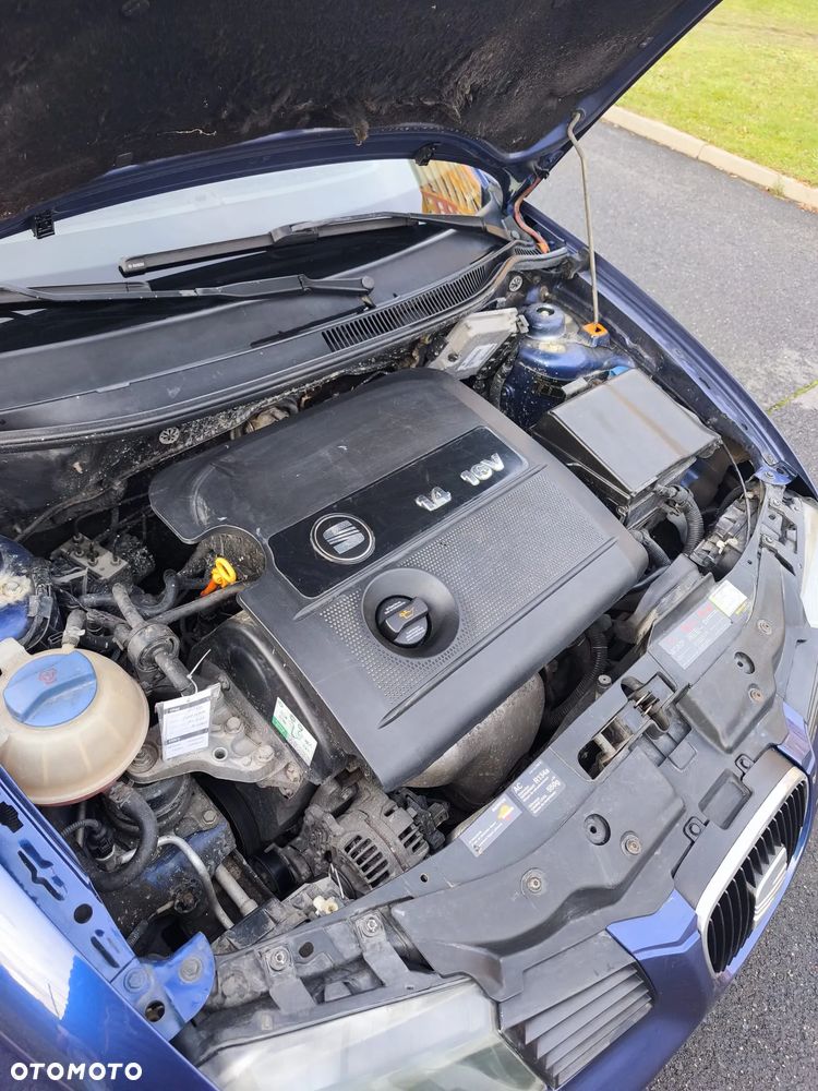 Seat Ibiza 1.4 16V 100 Sport - 11