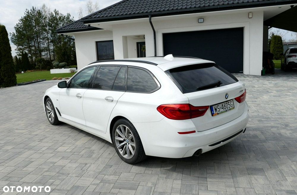 BMW Seria 5 520d Sport Line sport - 11