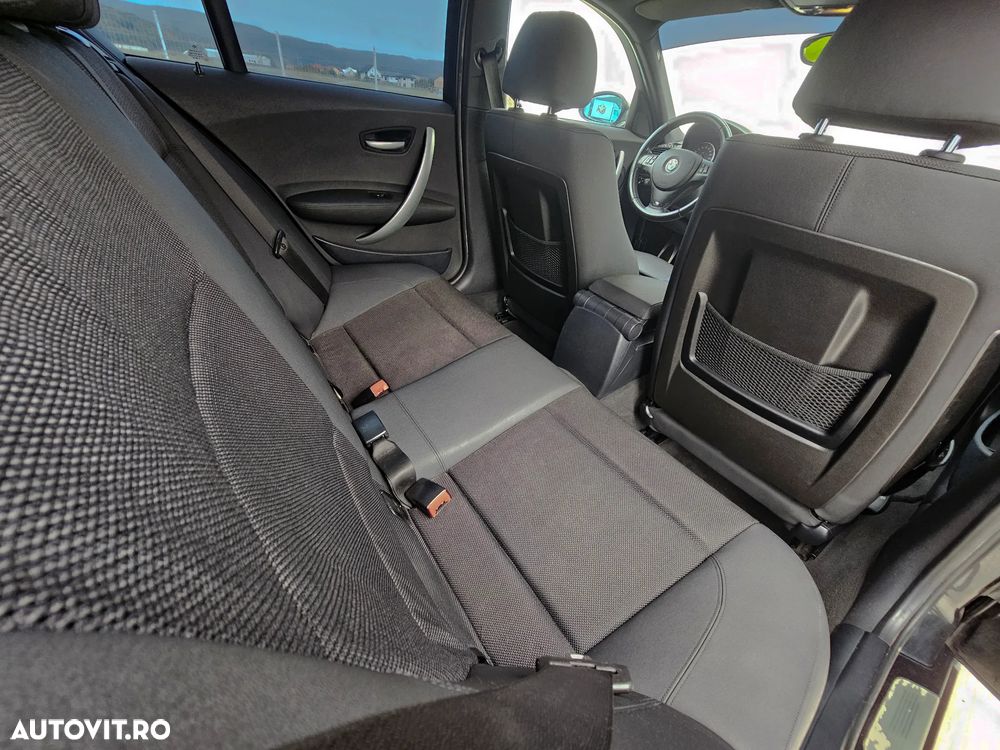 BMW Seria 1 120d - 13