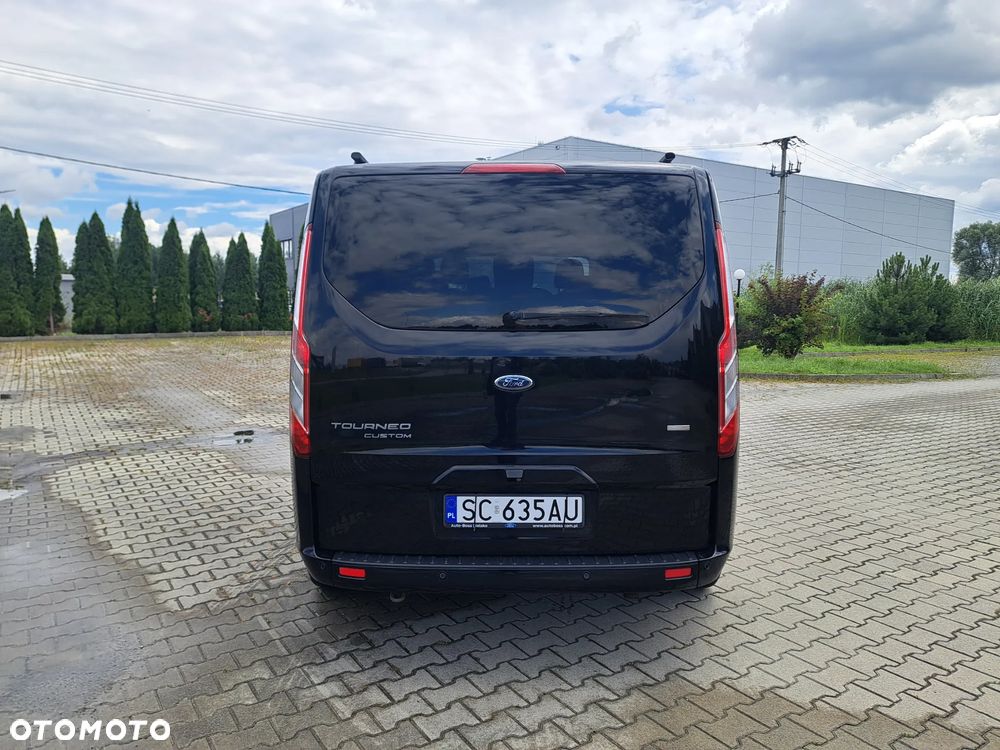 Ford Tourneo Custom 2.0 EcoBlue L2 Titanium SelectShift - 34