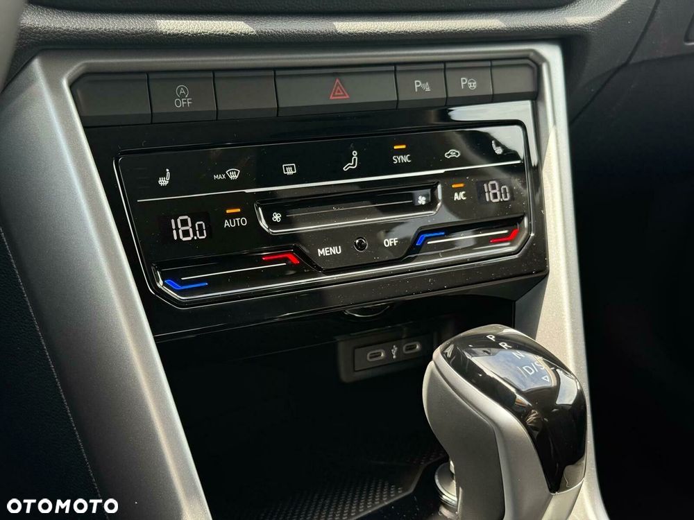 Volkswagen T-Roc 1.5 TSI Life Plus DSG - 15