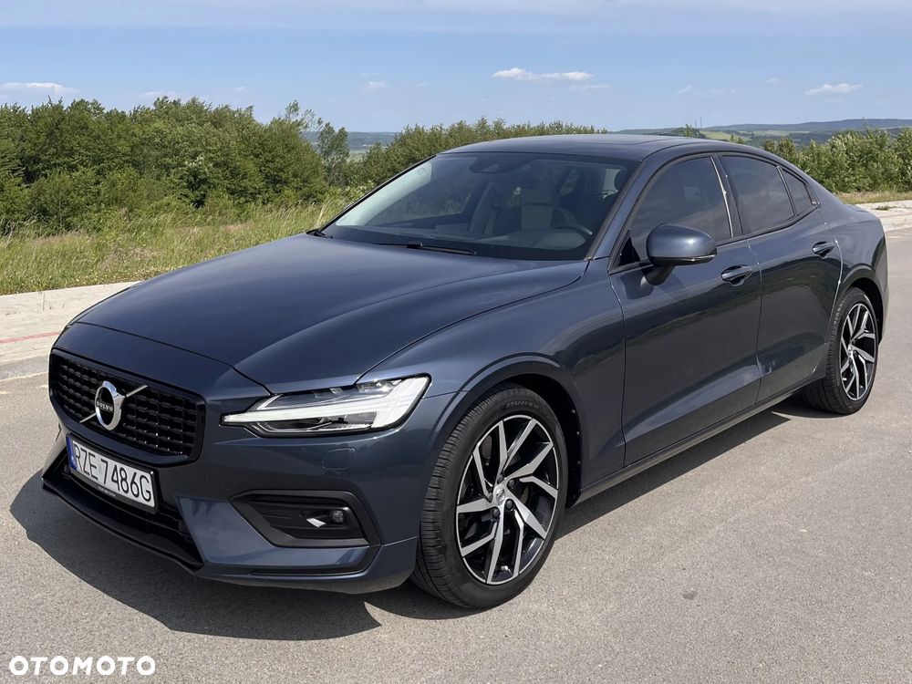 Volvo S60 T6 AWD Momentum Pro - 4