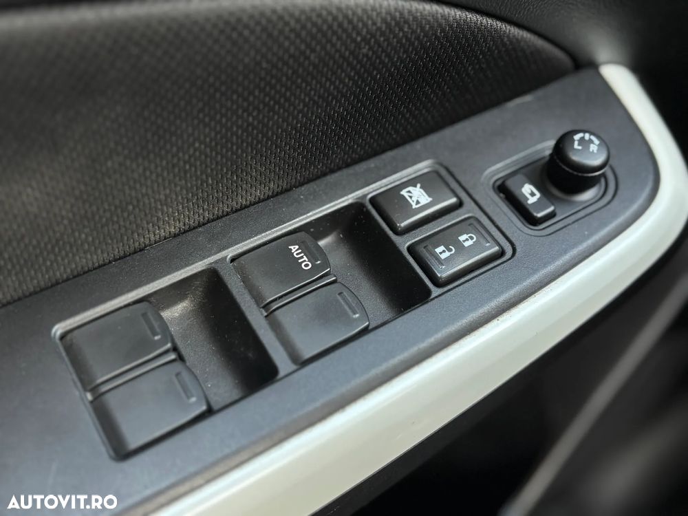 Suzuki Swift Hybrid 1.2 ALLGRIP Spirit - 24