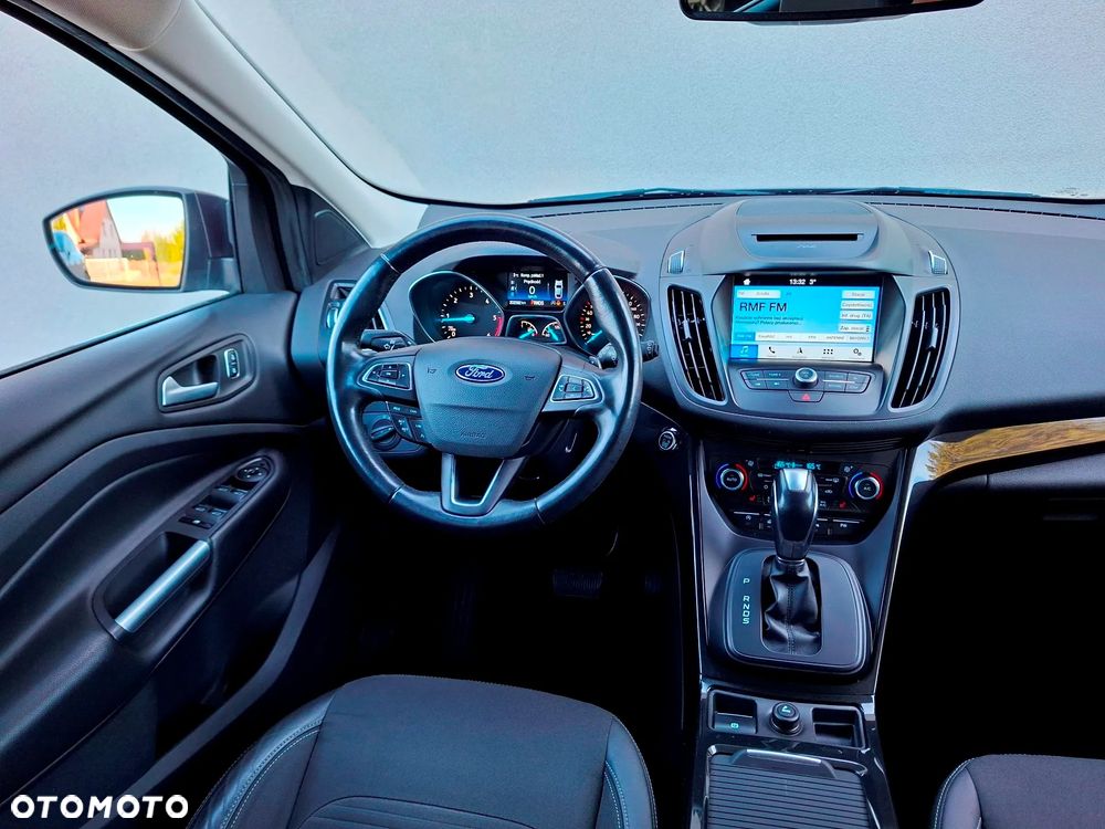 Ford Kuga 2.0 TDCi AWD Titanium - 28