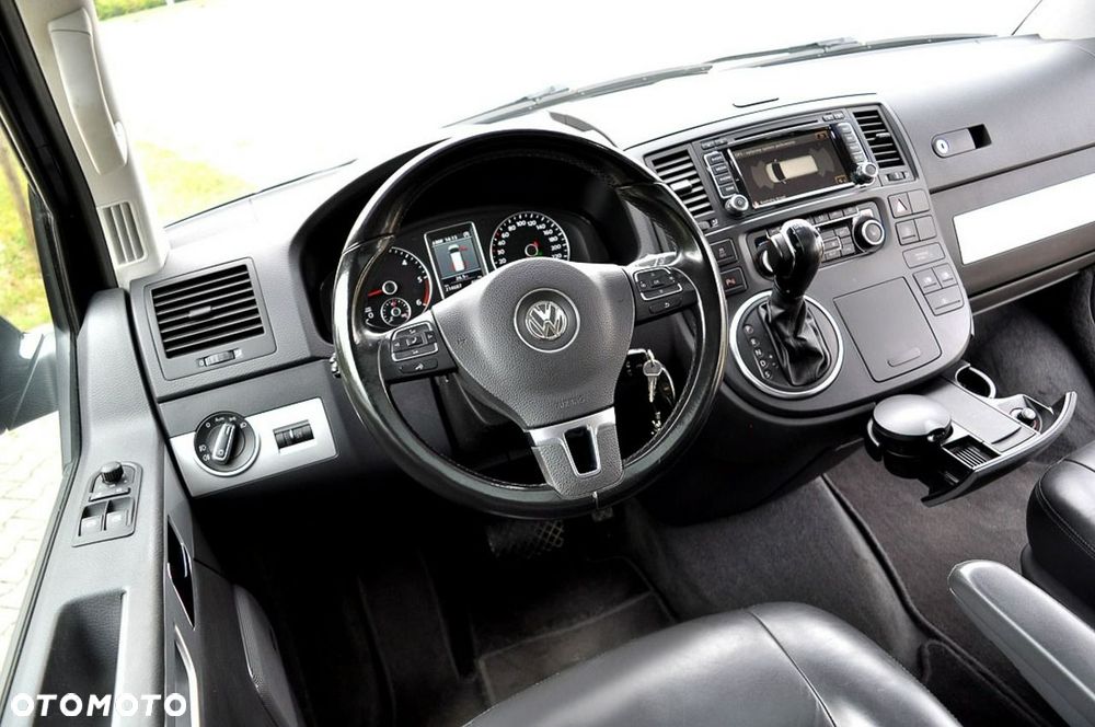Volkswagen Multivan - 6