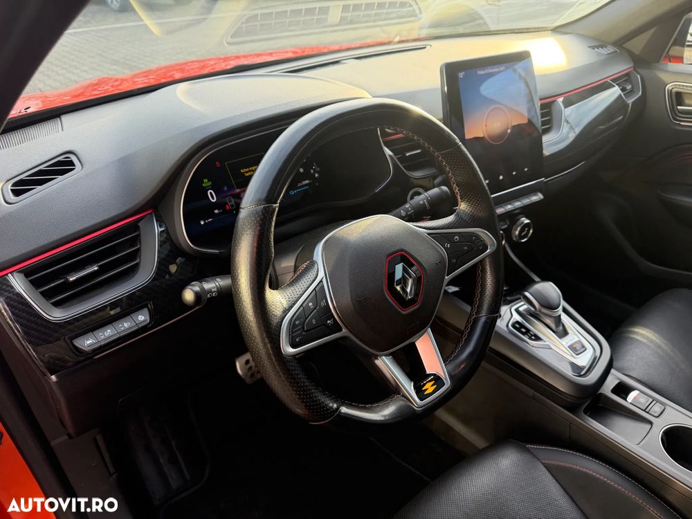 Renault Arkana E-TECH Hybrid RS Line - 9