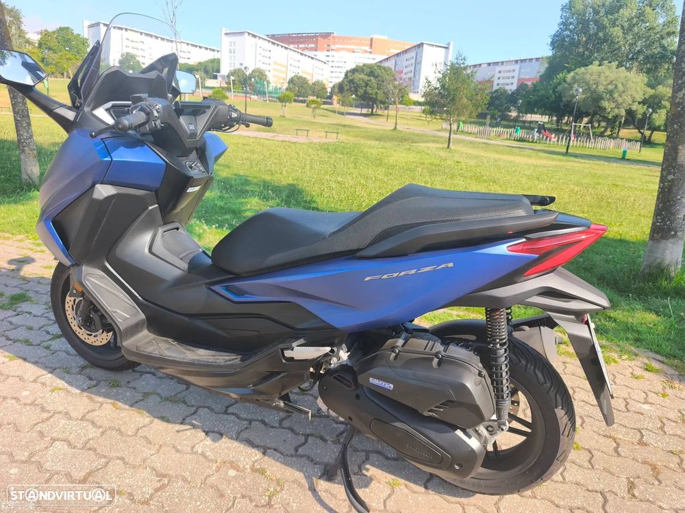 Honda Forza 125 - 4