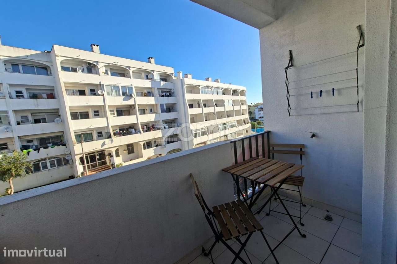 Apartamento T0+1 - Em condomínio com piscina. - Grande imagem: 3/20