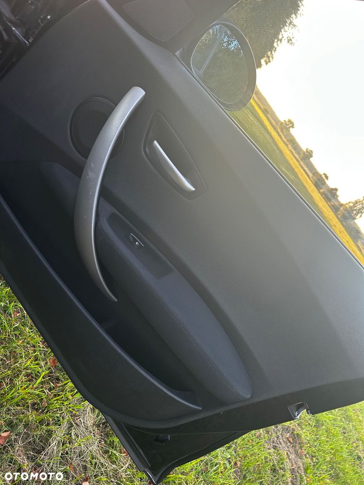 BMW Seria 1 118d - 10
