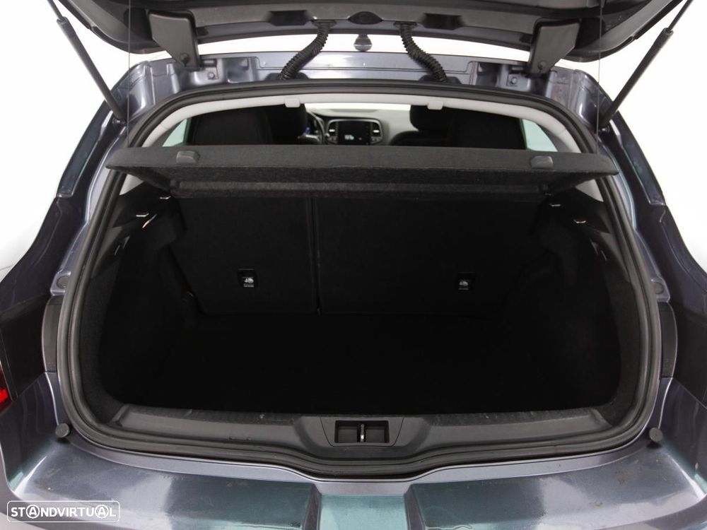 Renault Mégane 1.5 dCi Limited EDC - 12