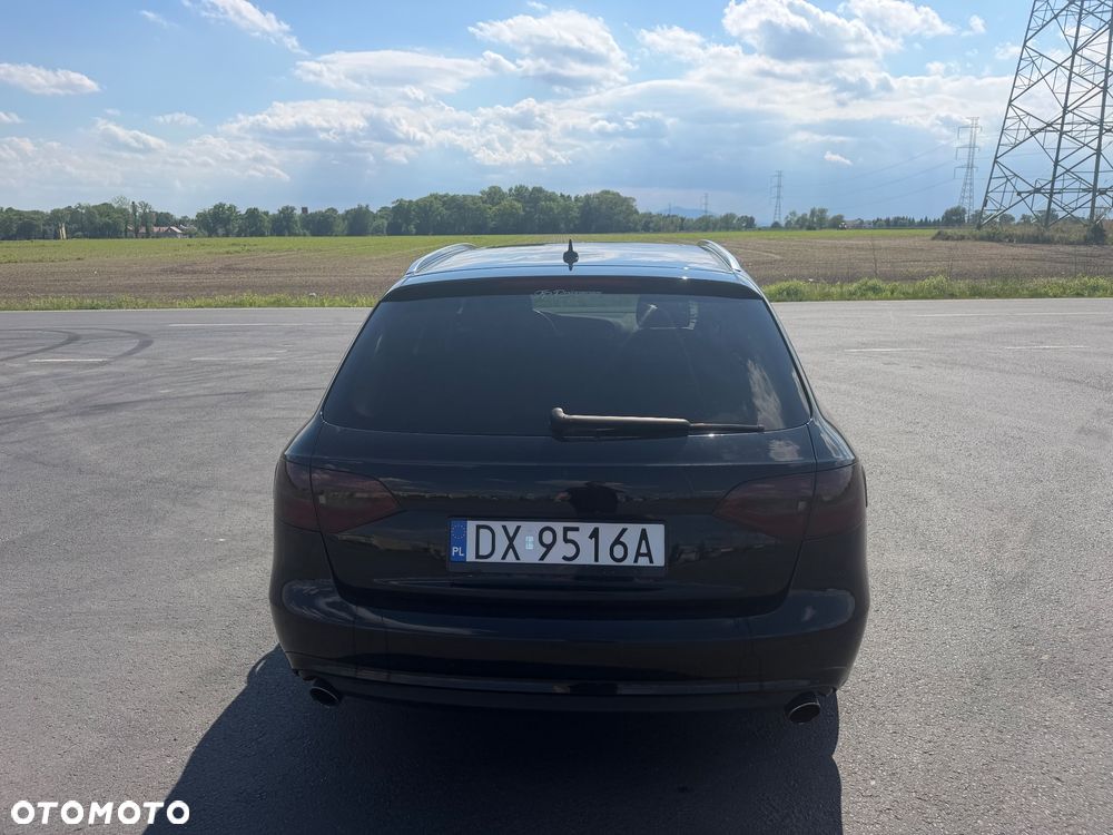 Audi A4 Avant - 6
