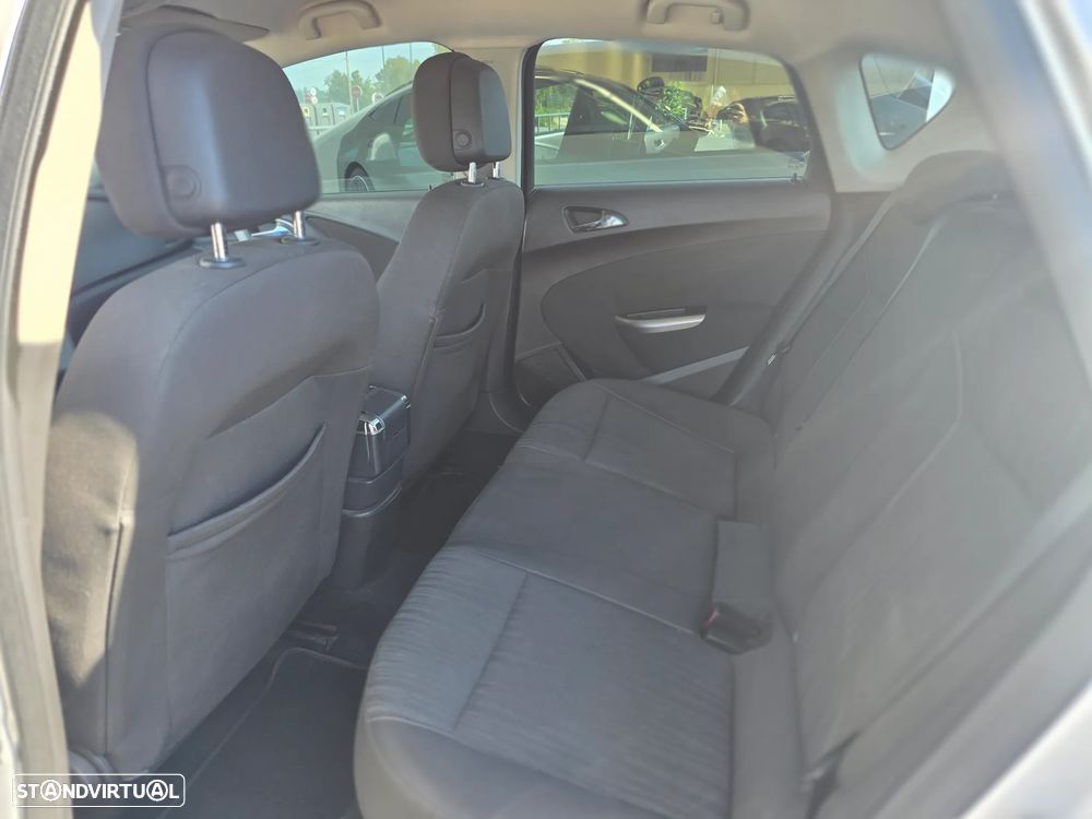 Opel Astra 1.4 Cosmo - 15