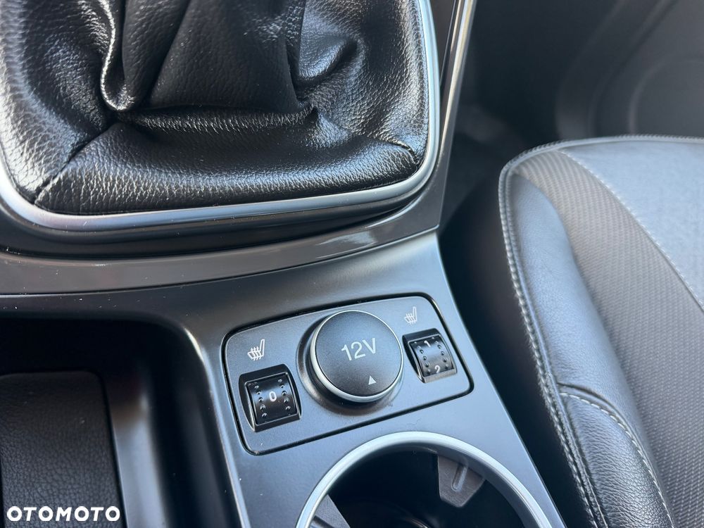 Ford Kuga 2.0 TDCi 4x4 Titanium - 26