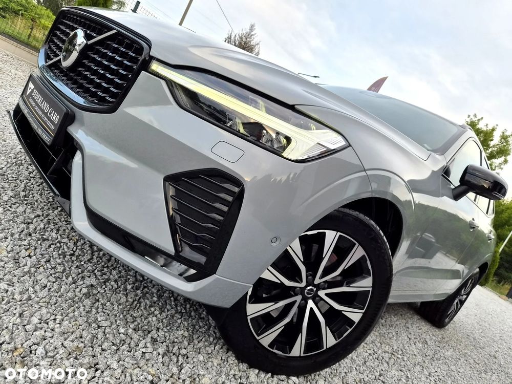 Volvo XC 60 B4 D AWD Plus Dark - 30